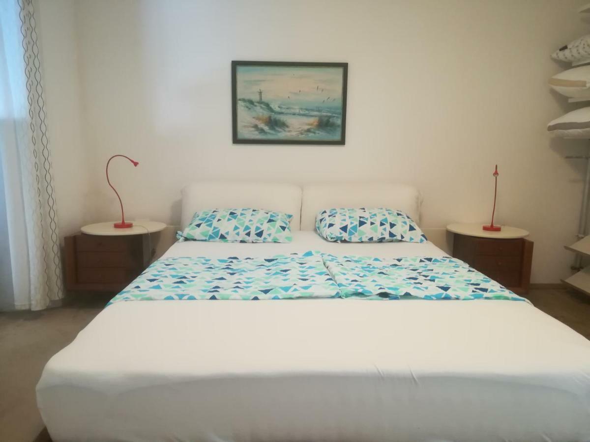 Apartma Zalka Izola Eksteriør bilde